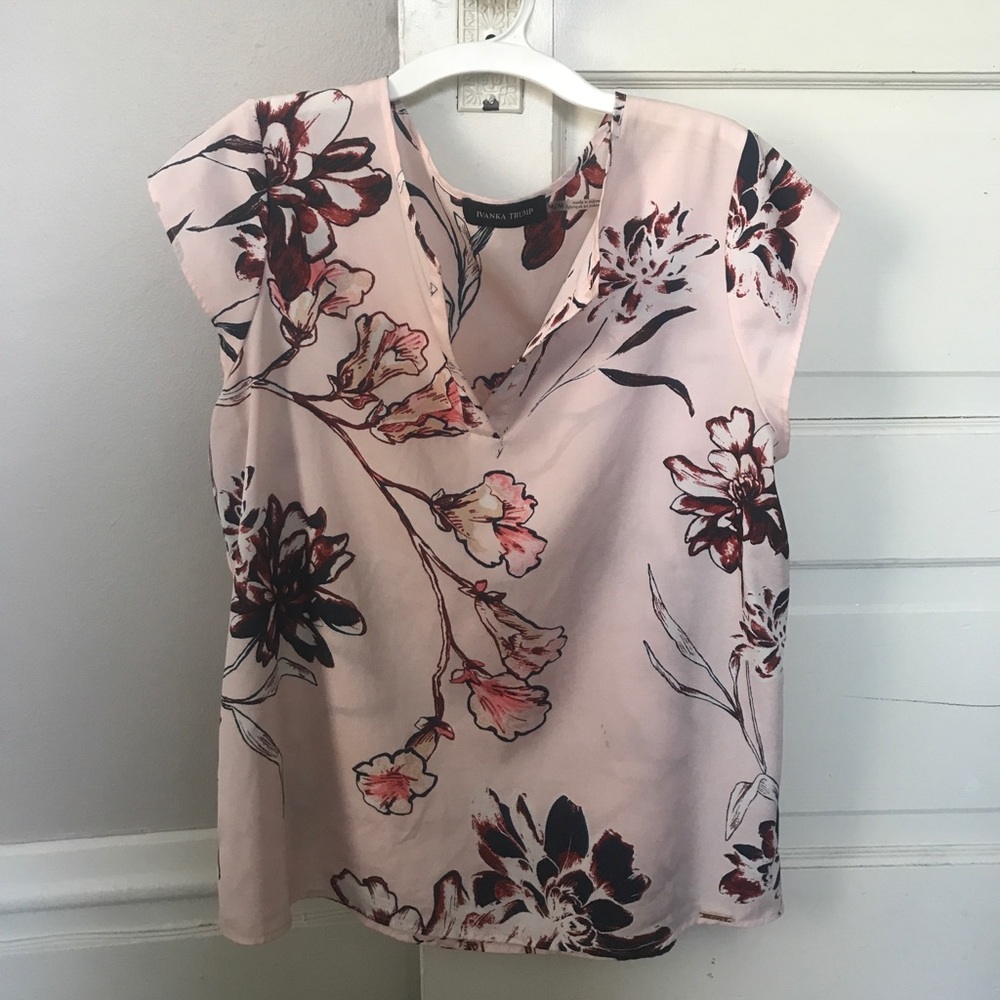 Ivanka Trump Floral blouse
